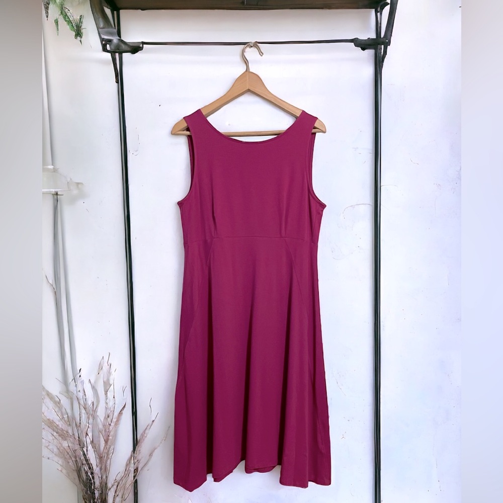 Eileen Fisher Sleeveless A-Line Dress in Berry